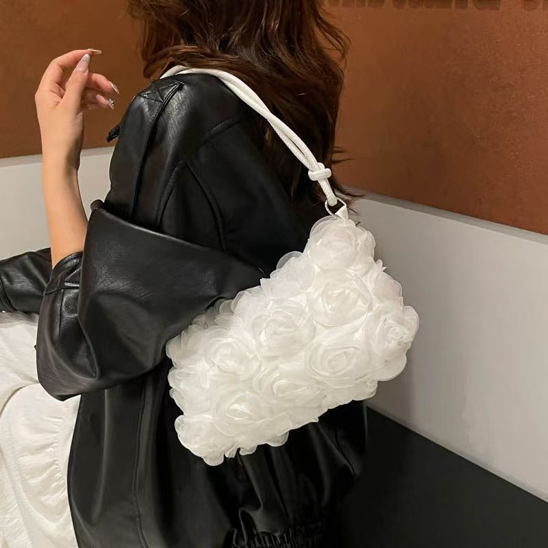 Lady tote bag made of fabric, stylish and elegant, long style, small rose-shaped pocket handbag, crossbody bag, new style women's bag, high appearance level