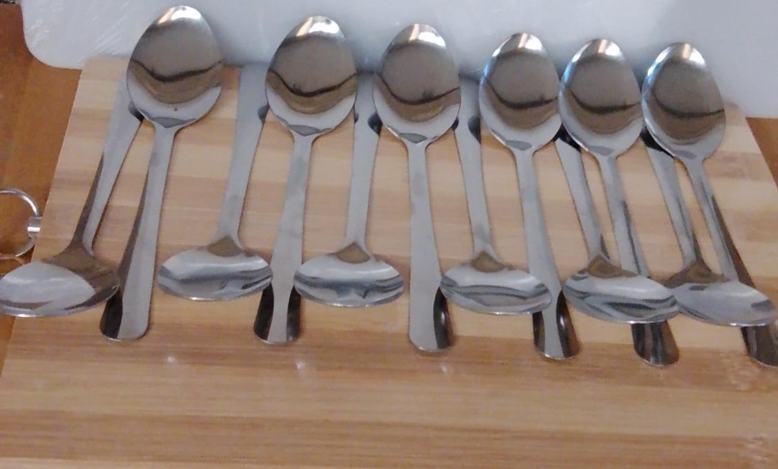 Heavy Medium Spoons – 12 Pieces | Durable Stainless Steel Cutlery