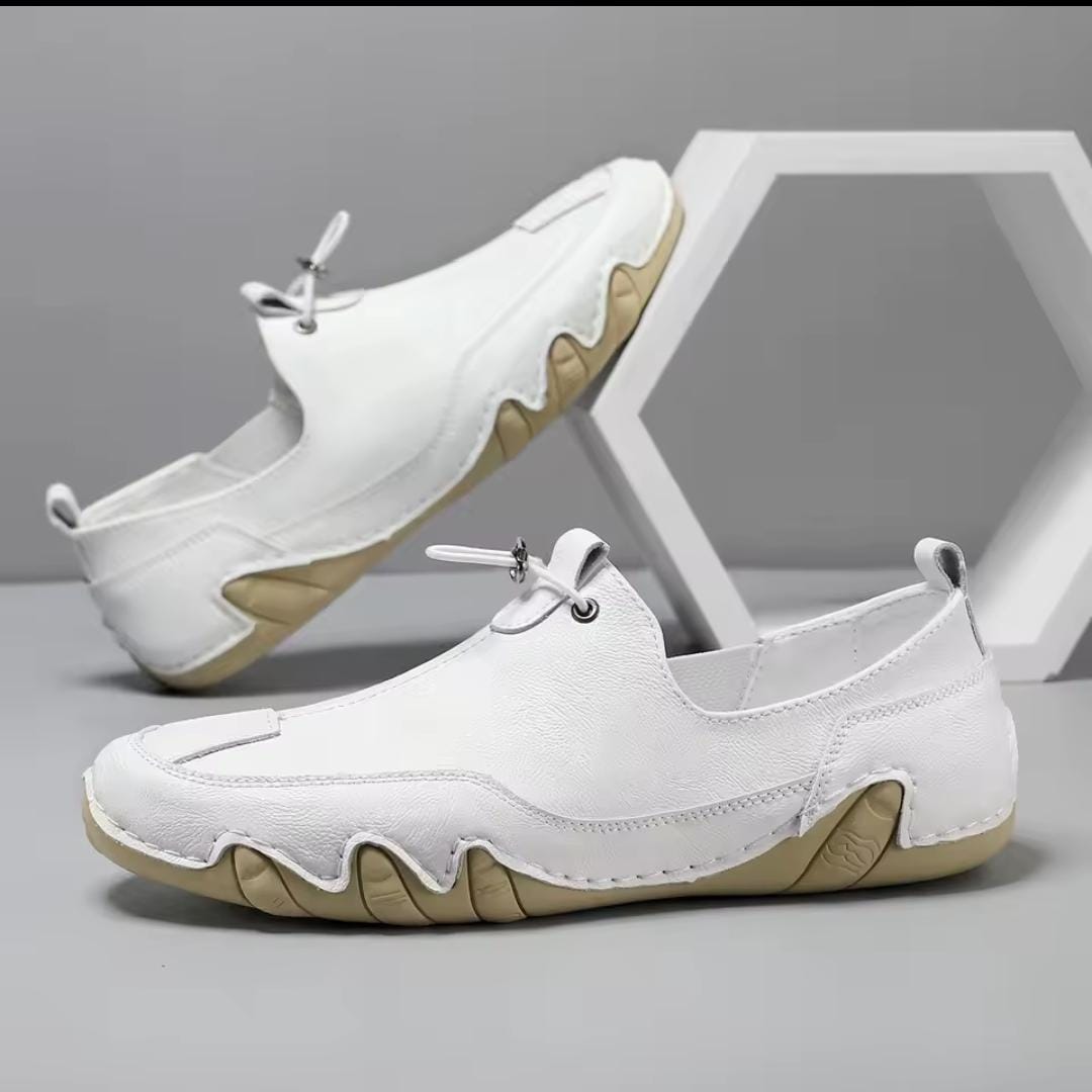 50 Men's and women's low-top casual shoes Martin shoes octopus Plus size Men Shoes Men Sneakers Lightweight sport shoes Breathable and Versatile British Style Trendy Shoes for Boy Students Hot