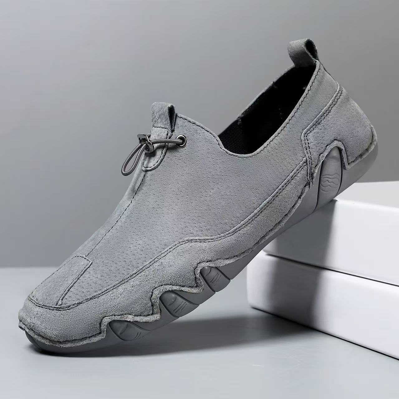 50 Men's and women's low-top casual shoes Martin shoes octopus Plus size Men Shoes Men Sneakers Lightweight sport shoes Breathable and Versatile British Style Trendy Shoes for Boy Students Hot