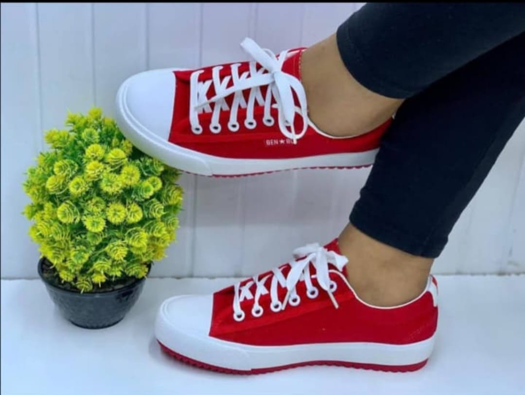 Ben-Bu Rubber Shoe,stylish and versatile, suitable for casual outings and everyday wear. They are known for their comfort