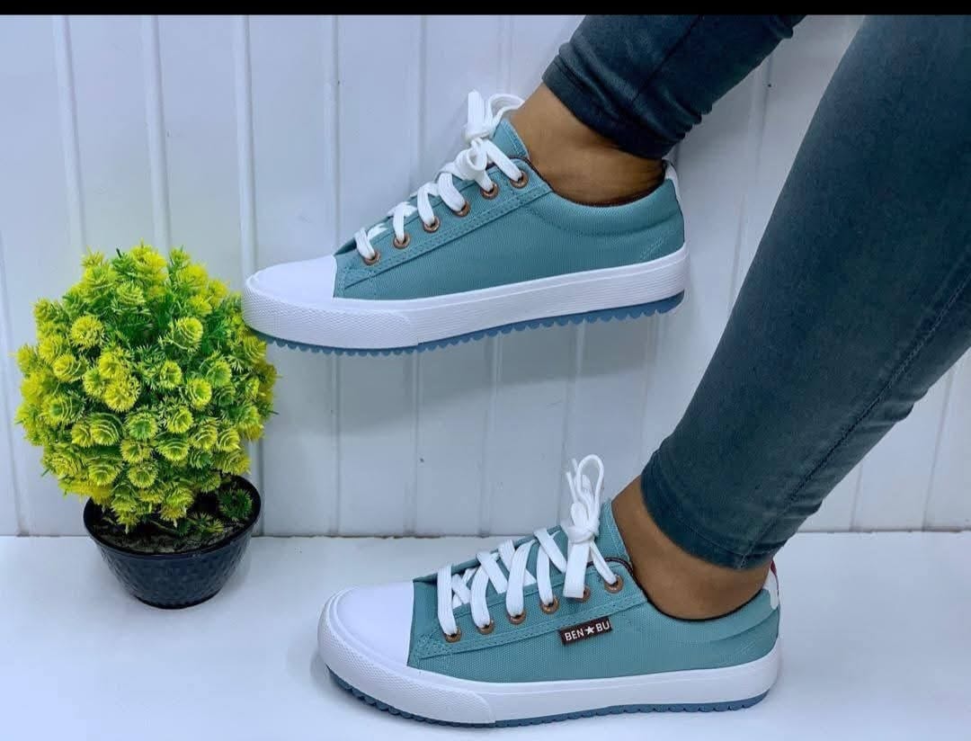 Ben-Bu Rubber Shoe,stylish and versatile, suitable for casual outings and everyday wear. They are known for their comfort