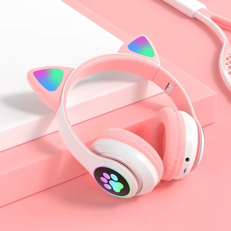 STN-28 Cat Ears Wireless Bluetooth Headphones With RGB LED Lights - Foldable, Rechargeable, Built-in Mic, Sports and Leisure Card Folding Headset Cartoon Luminous Cat Ears Stereo headphones With Mem