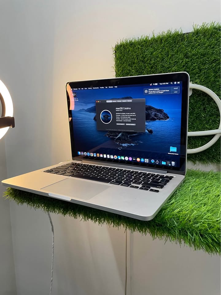 Apple MacBook Pro 2012 13"- Core I5 -8GB RAM, 256GB SSD Refurbished Laptop -Silver + Bag