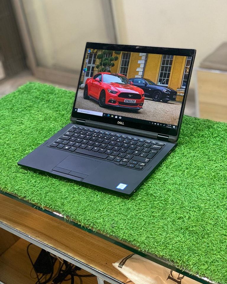 Dell  Latitude 7390 2-in-1 Refurbished laptop, x360 Convertible, 8th Generation Intel Core i5, 8GB RAM 256GB SSD, 13.3" Full HD (1920 x 1080) Touch Screen