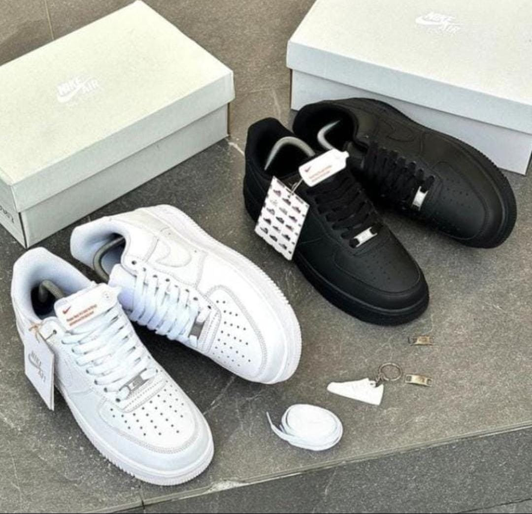Quality Airforce 1 Low White and Black Sneakers, Quality Airforce Sneakers (Best Shop for Quality Sneakers, Boots, Oxfords and Shoes Accessories)