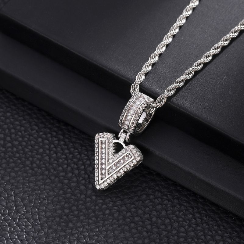 3-Pack Rock Sugar Letter Pendants European & American Hip-Hop Copper Inlaid Zircon Fashion Trendy Personalized 26 Alphabet Letters Pendant Necklace Unisex Couple Jewelry Accessories