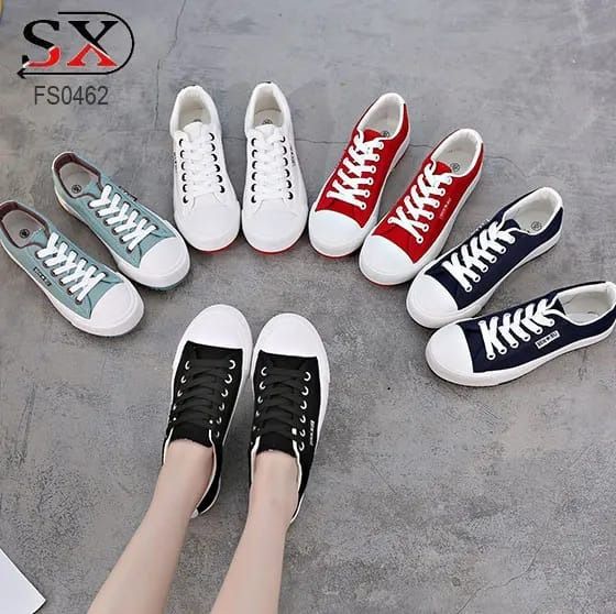 Women Canvas Sneakers – Lightweight, Comfortable & Trendy Casual Shoes