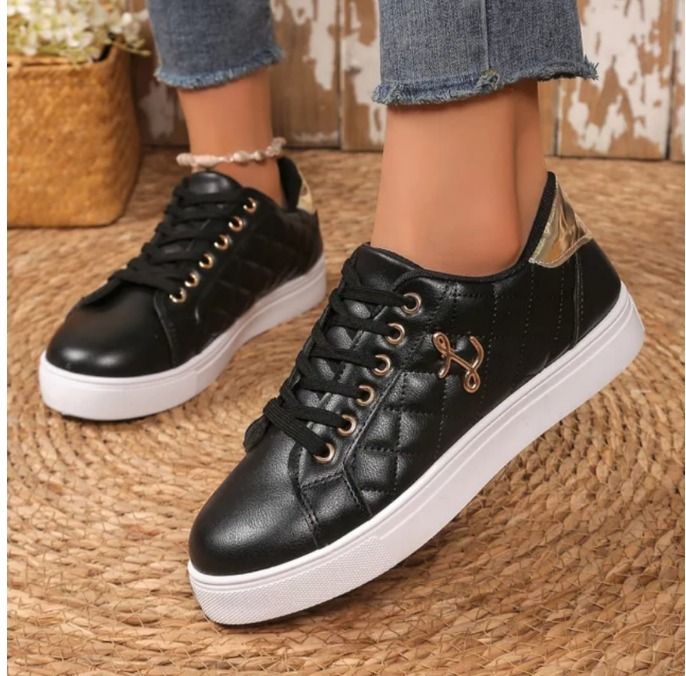 🔥 Stylish Ladies Sneakers – Comfort Meets Class 🔥
signature sneakers