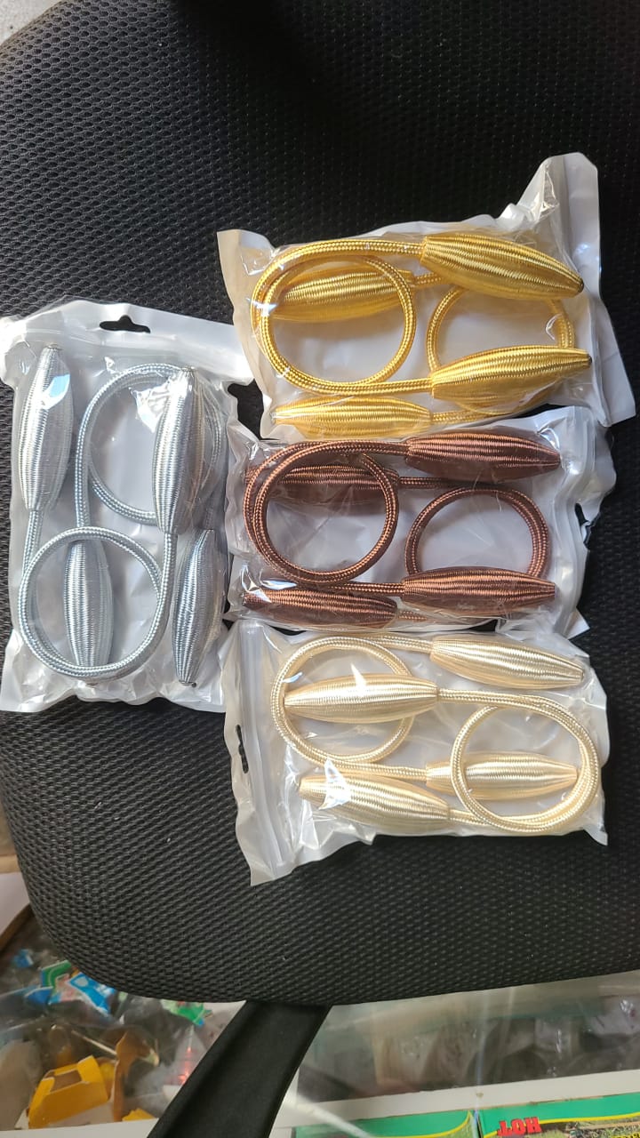 Arbitrary shape strong Curtain tiebacks