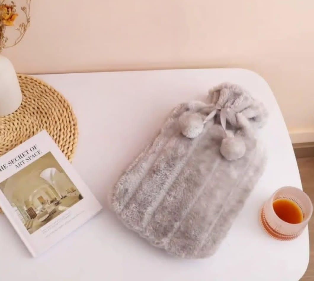 2L Hot Water Bottle Bag with Soft Faux Fur Plush Cover Heat Therapy