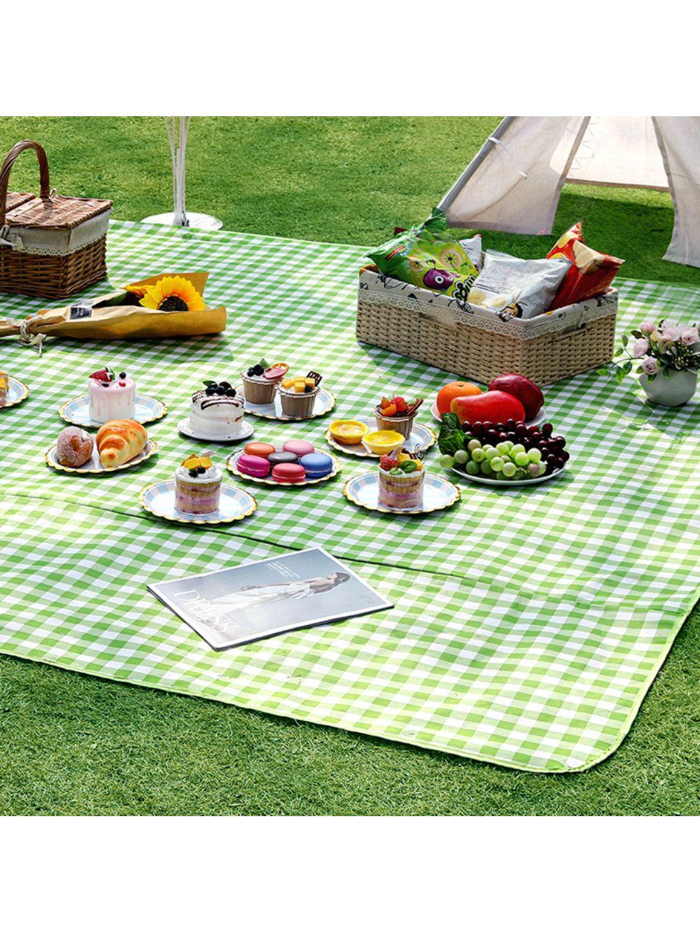Foldable and Waterproof Picnic Mat for Outdoors or Camping, Picnic Blanket/ Camping Floor Carpet/ Beach Blanket, Tent, Meadow Mat, Park Grass Mat, Yoga Mat, Foldable Sleeping Pillow - LARGE 200x200cm
