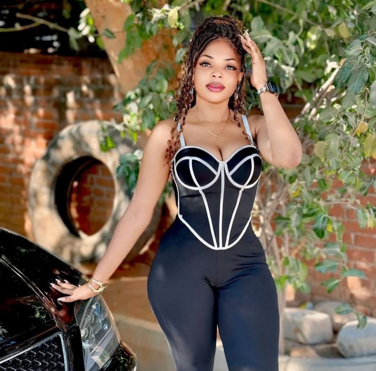 Elegant Curve-Defining Black & White Structured Corset