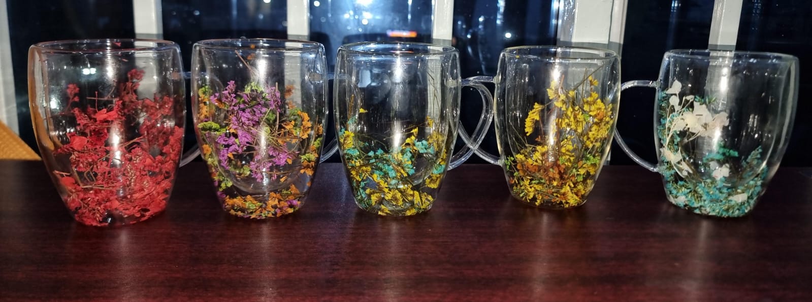 DOUBLE GLASS FLOWER TEA CUP, AESTHETIC PRESERVED FLOWER CUP, CUTE INSULATED TEA CUP WITH HANDLE, HEAT RESISTANT & LEAD-FREE COFFEE MUGS, GIFTS FOR BIRTHDAY MOTHER'S DAY, PERFECT FOR WOMEN WIFE MOM