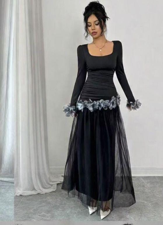 Stunning Trimmed Ruched Evening Gown – Elegant Formal Dress for Special Occasions