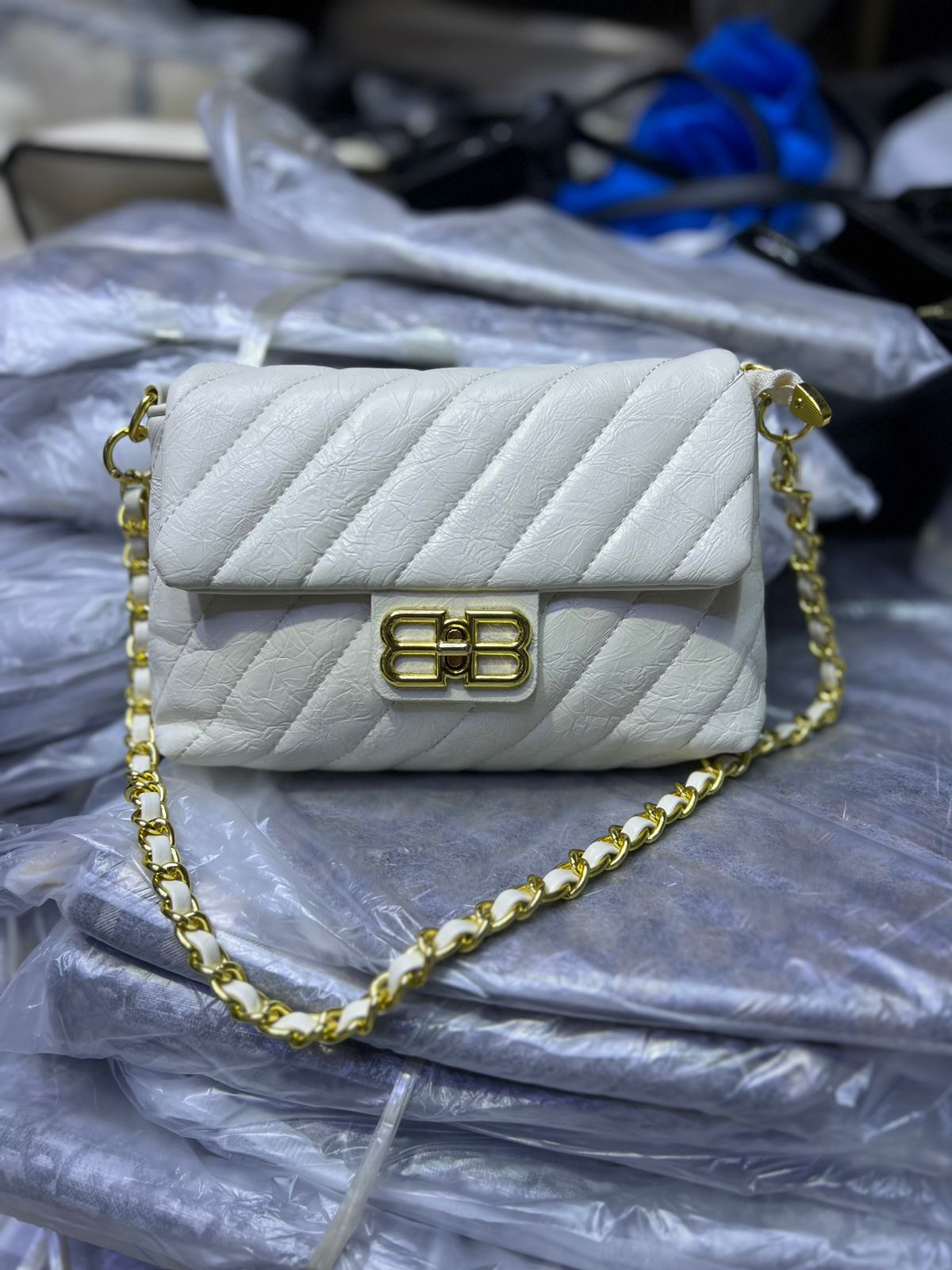 White Quilted Women Crossbody Bag | Luxury Gold Chain Shoulder Handbag | PU Leather Mini Messenger Purse | BB Lock Design | Elegant Small Bag for Ladies | Party Office Casual