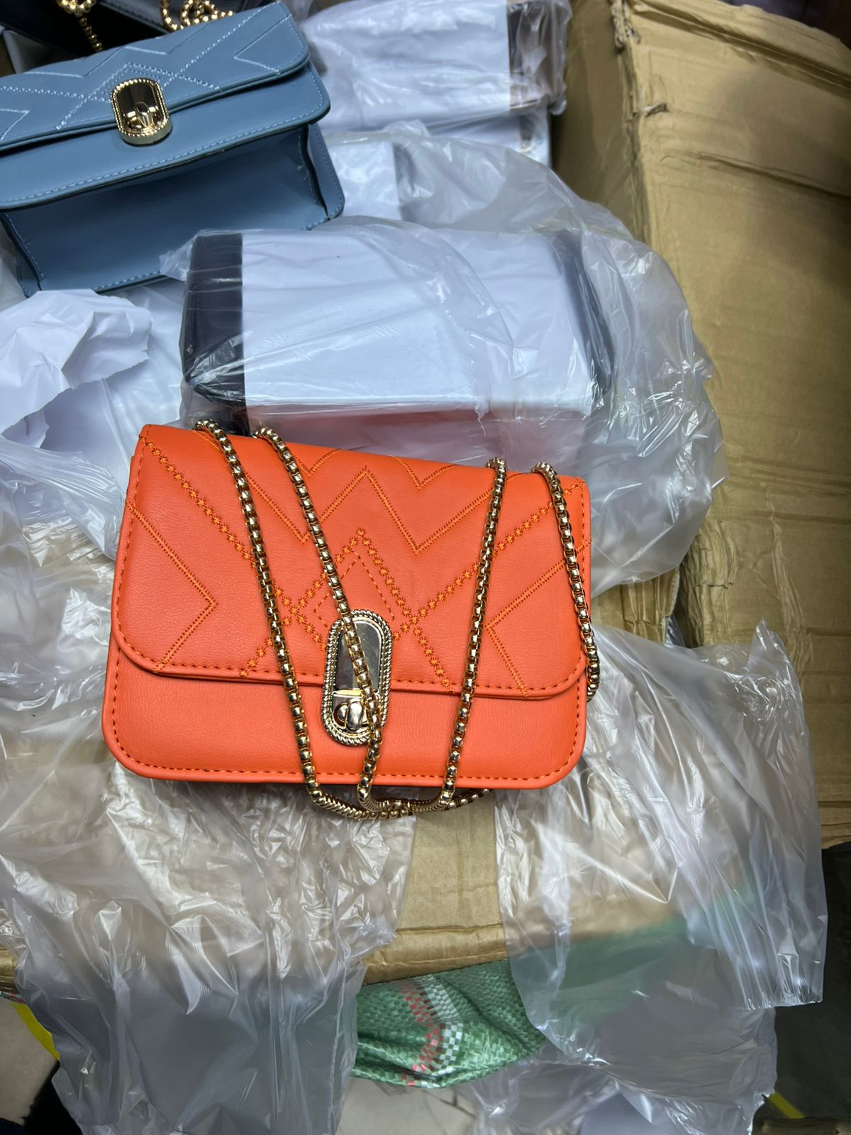 Luxury Mini Crossbody Bag for Women Quilted PU Leather Chain Strap Shoulder Handbag Small Flap Purse Party Office Casual Ladies Fashion Trendy Designer Bag