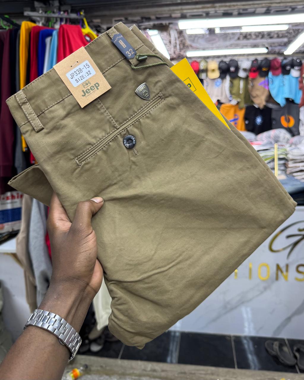 Classic timeless High quality hard Khaki Men trousers straight slim fit smart casual trousers for work, business and weekends. sizes 32-40