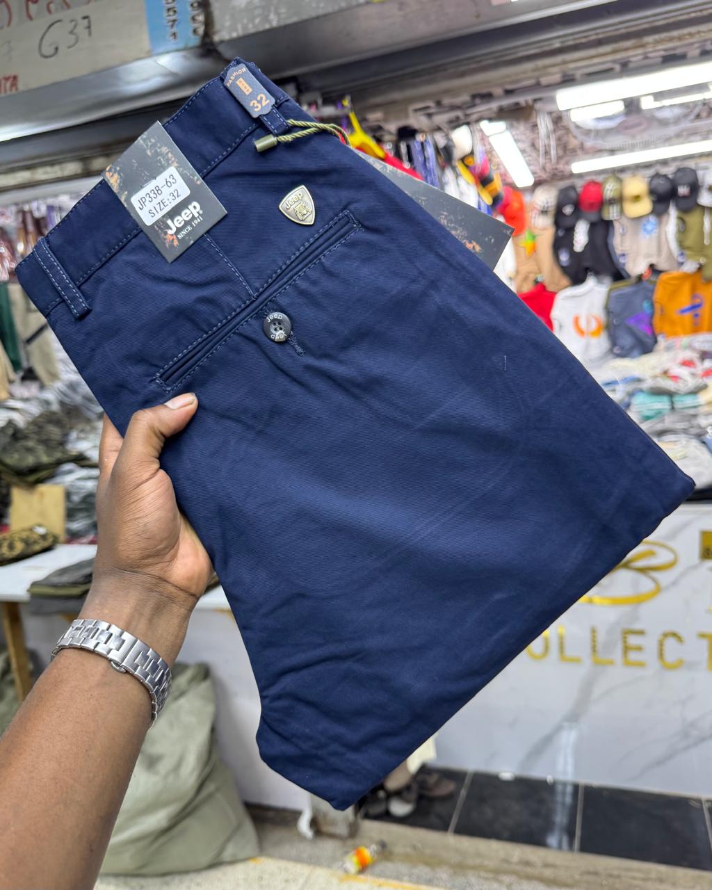 Classic timeless High quality hard Khaki Men trousers straight slim fit smart casual trousers for work, business and weekends. sizes 32-40