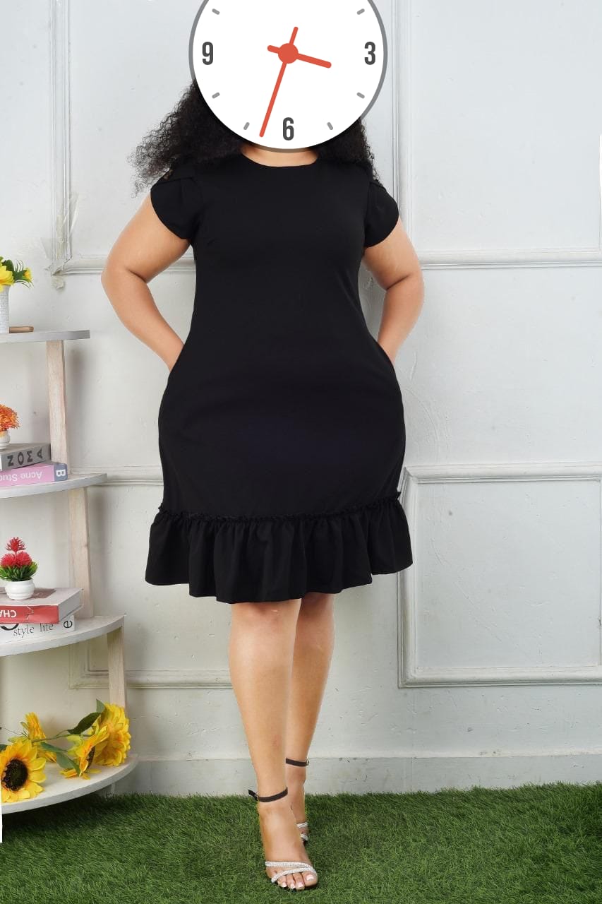 LADIES/MUMS BEAUTIFUL FREE DRESSES CAN BE PERFECT FOR EXPECTANT MUMS AND CAN BE WORN TO WORK OR OTHER FUNCTIONS. GET YOUR PERFECT SIZE