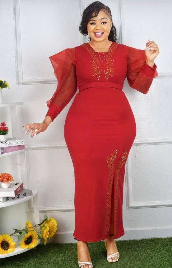 LADIES BEAUTIFUL LONG DRESS FOR WORK, CHURCH, PARTY AND BUSINESS GRAB IT AND SLAY RICH COLOR AND FASHION.