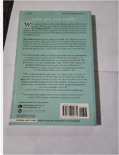 The Untethered Soul by Michael A. Singer Spiritual Guide to Inner Freedom Mindfulness Meditation Personal Growth Self Awareness Emotional Healing Paperback Book for Mental Clarity Stress Relief