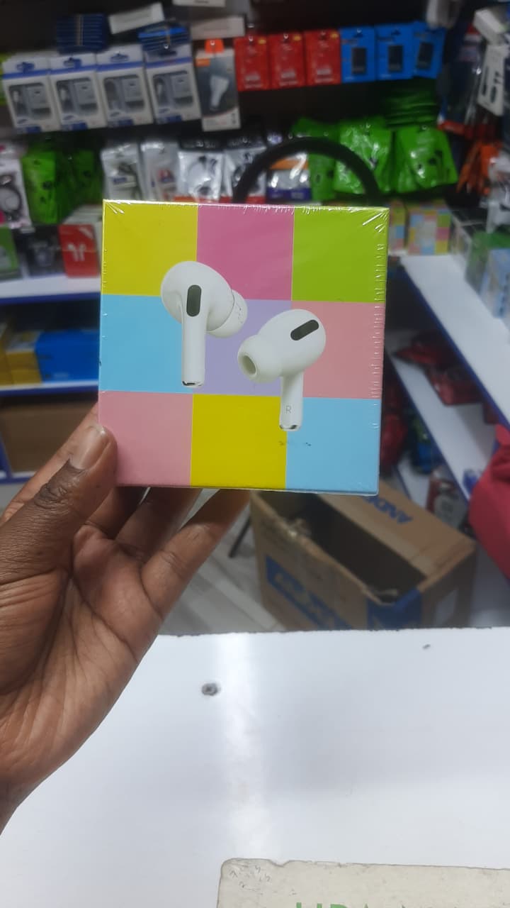 Wireless Bluetooth Earpods Collection – Oraimo Pro Sound Smart Control, Oraimo Pure Bass & Colourful Casin White Pods with Stereo Sound, Touch Control & Charging Case