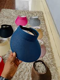 LADIES ADJUSTABLE SUMMER SUN VISOR CAP – LIGHTWEIGHT UV PROTECTION WIDE BRIM HAT FOR OUTDOOR BEACH, TRAVEL & SPORTS WEAR