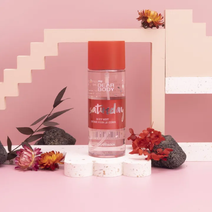 DEAR BODY MIST 250ML  FRAGRANCE BODY SPRAY, REFRESHING PERFUME MIST SUITABLE FOR ALL OCCASIONS EXPERIENCE EVERYDAY FRESHNESS AND ELEGANCE WITH THE DEAR BODY MIST 250ML, A BEAUTIFULLY SCENTED FRAGRANCE