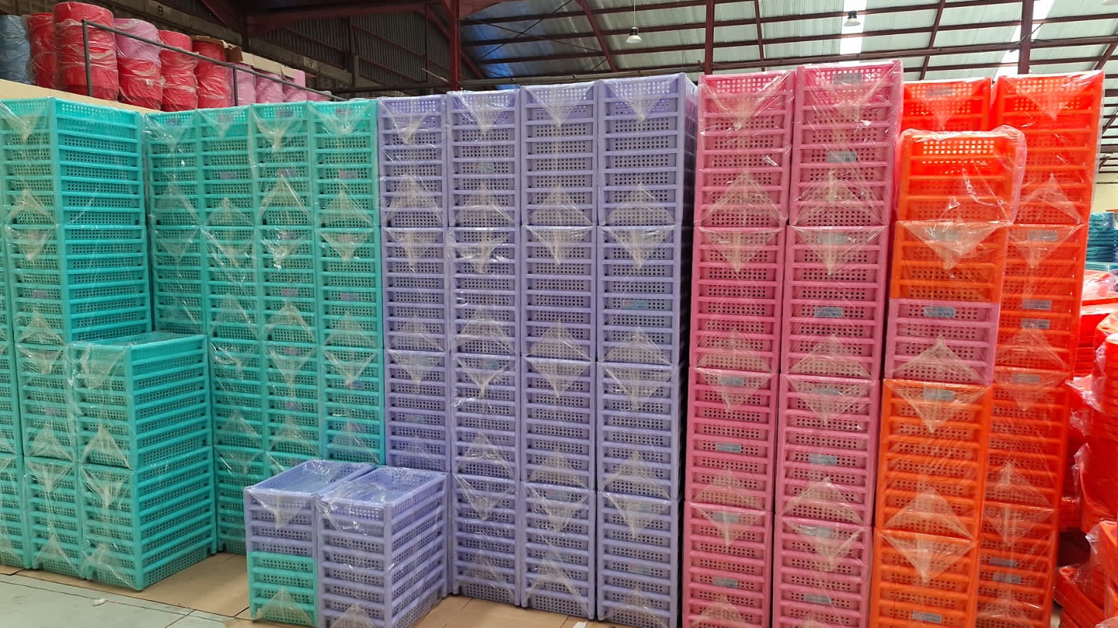 4-Tier Multipurpose Plastic Storage Rack Organizer – Heavy Duty Stackable Basket Shelf Unit with Ventilated Perforated Trays, Space-Saving Freestanding Organizer