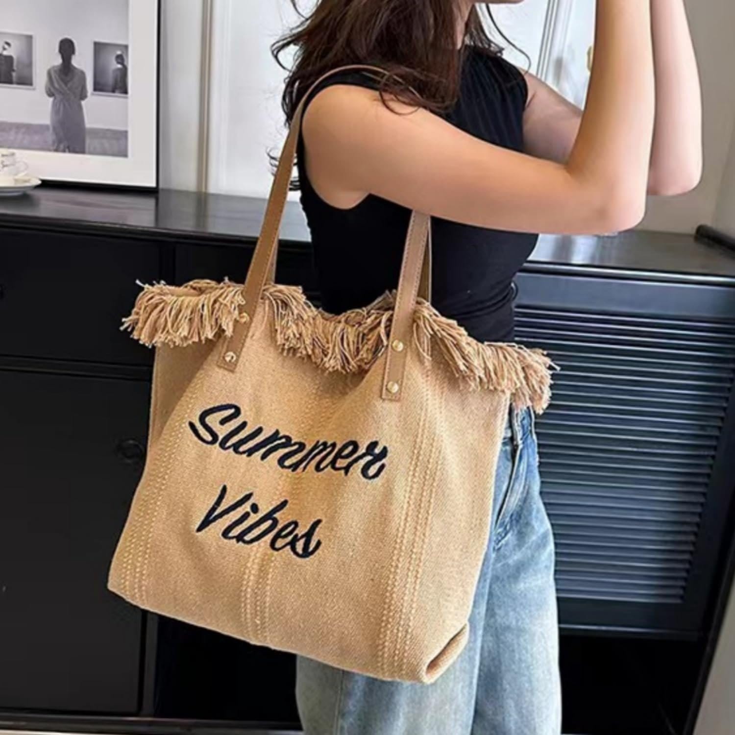 👜 Women’s “Summer Vibes”  Tote Bag – Stylish & Spacious Shoulder Bag. With strong and durable shoulder straps ,spacious interior-fits phone,wallet,makeup,notebook & more.