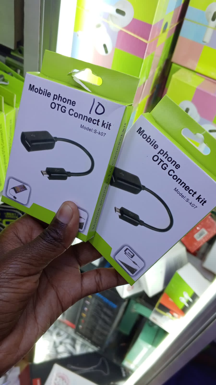 Universal Mobile Phone OTG Connect Kit S-K07 – USB to Micro USB / Type-C Adapter for Flash Drives, Keyboard & Mouse