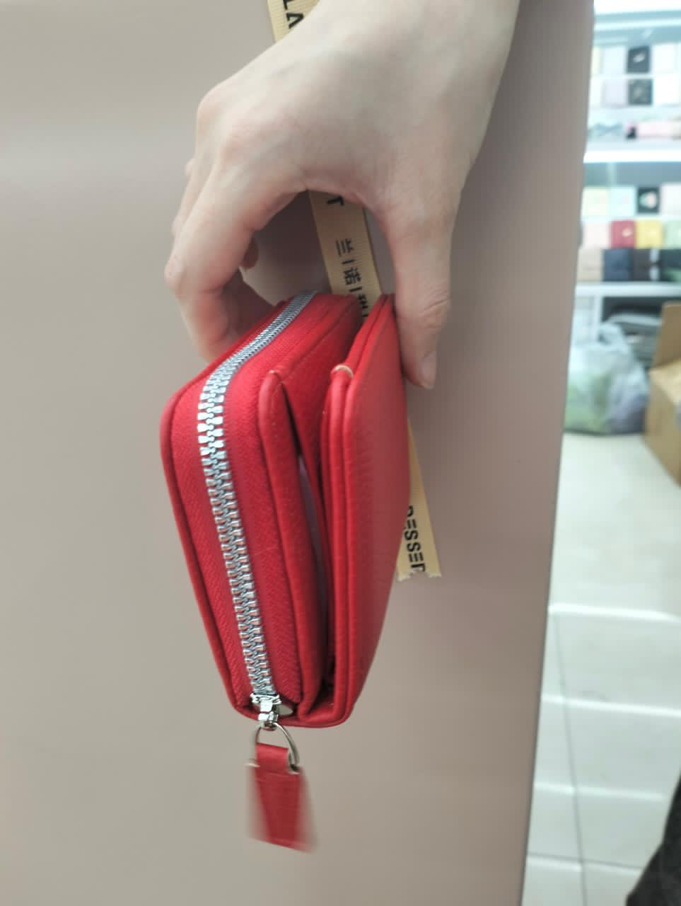 CUTE BIFOLD LADIES WALLET – SMALL COMPACT FASHION WALLET WITH CARD SLOTS, COIN POCKET & DURABLE DESIGN