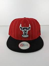 NEW ERA ADJUSTABLE SNAPBACK CAP – PREMIUM PINSTRIPE CHICAGO BULLS FLAT BRIM HAT FOR MEN & WOMEN