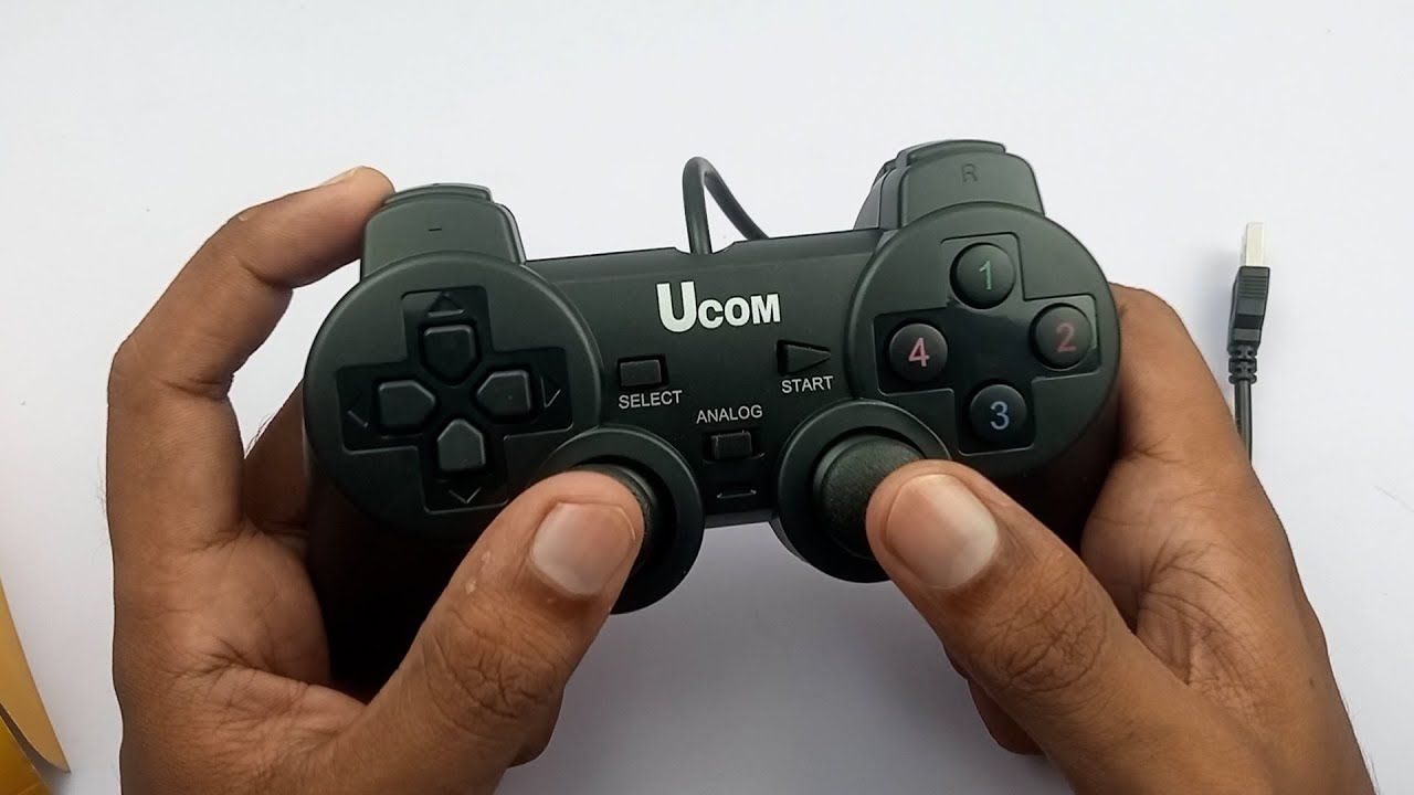 Ucom Twin USB Game Controller Gamepad Set – Dual Wired Analog Gaming Pads with Ergonomic Grip, Responsive Buttons & Long Cable Compatible with PC, Laptop & Classic Emulator Games for Multiplayer Gamin