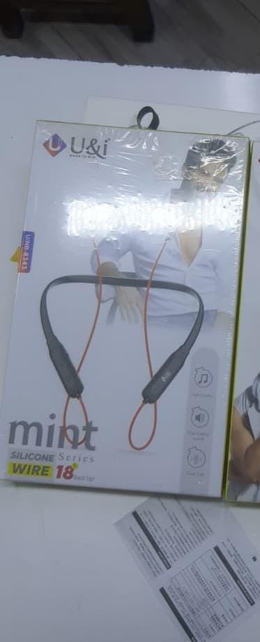 Premium Headsets Collection – U&i Liver Series, U&i Silicone Series, FPM, Oraimo Wireless, Oraimo Necklace Lite & Oraimo Superior Deep Bass Earphones with Clear Stereo Sound & Built-In Mic