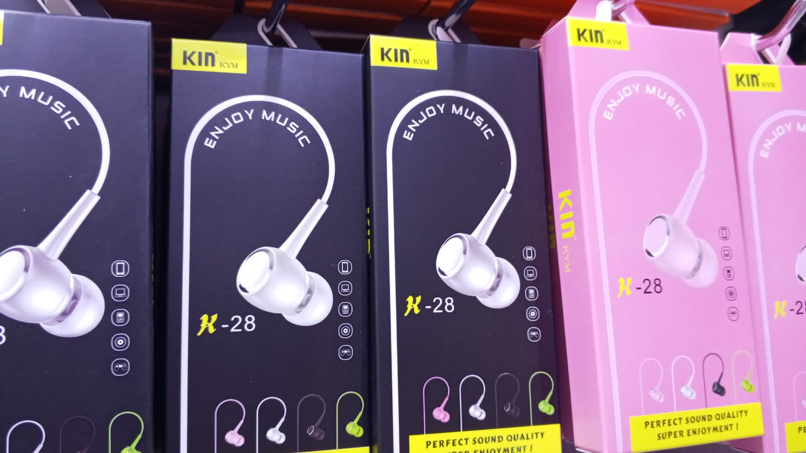 KIN /SAMSUNG / MUSIC 19 INSPIRED PREMIUM WIRED EARPHONES 🎧⚡ WITH HI-FI STEREO SOUND 🔊 DEEP BASS 🔥 NOISE ISOLATION 🔇 AND HD MICROPHONE 🎤