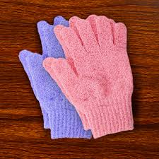 3-IN-1 LADIES BEAUTY & HAIR ACCESSORY SET – BATH GLOVE, TWIST HEADBAND & BIG FLOWER ELASTIC HEADBAND (ESSENTIALS PACK)