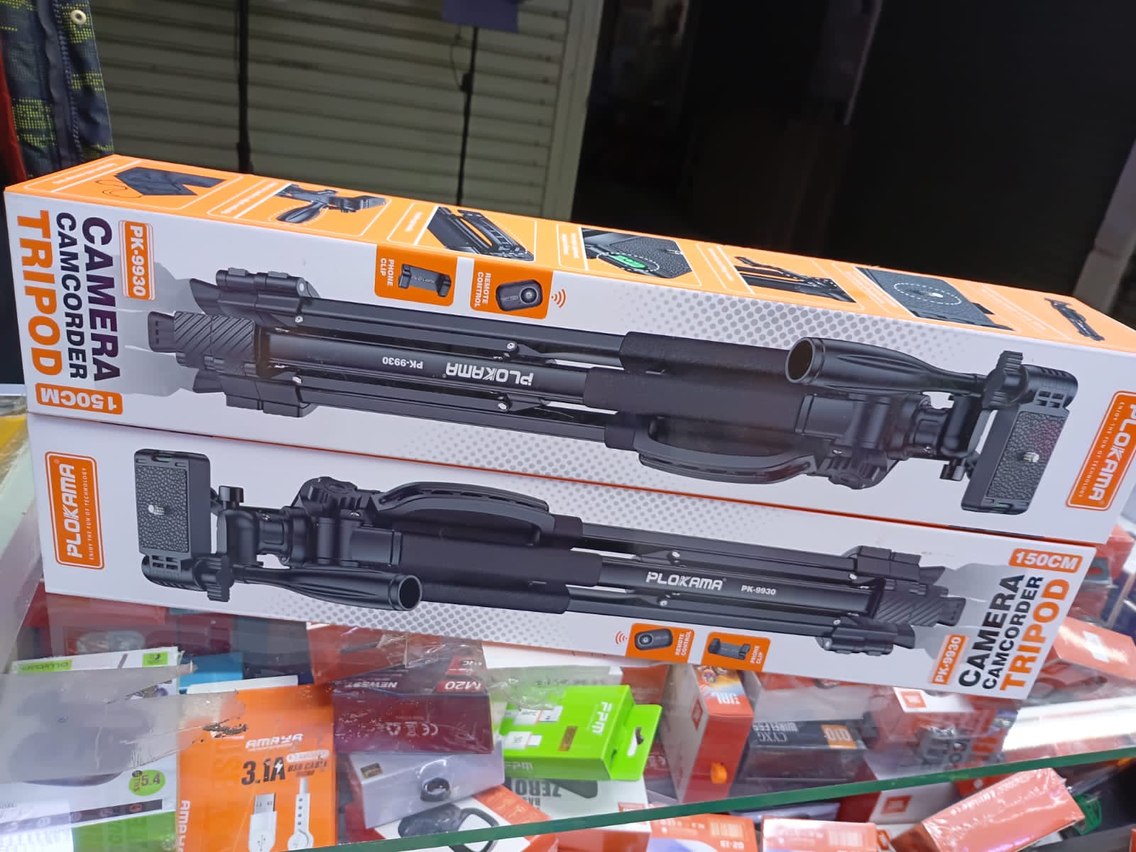 PLOKAMA TRIPODS & VIDEO MAKING KITS – SELFIE STICK, LIVE STREAM STAND, 3-IN-1 HANDLE TRIPOD FOR CONTENT CREATION