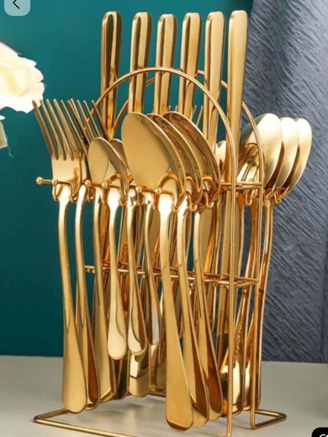 24-Piece Stainless Steel Cutlery Set – Elegant Dinner Forks, Knives & Spoons [ gold]