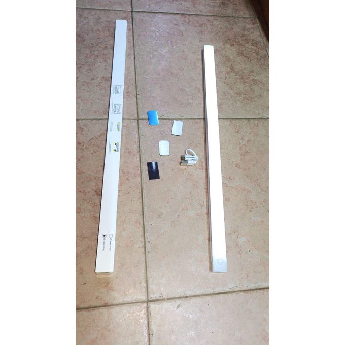 Magnetic Night Light Smart Motion Sensor Rechargeable LED Closet Lamp Wireless Under Cabinet Light Stick Touch Control Portable Bedroom Wardrobe Kitchen Stairway Lighting Energy Saving