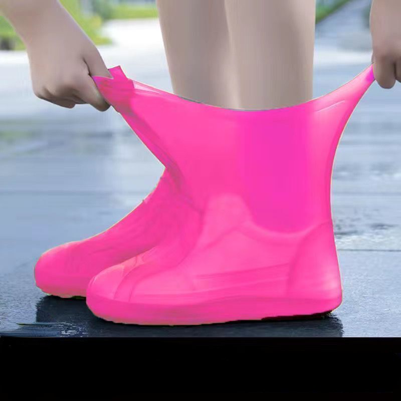Outdoor waterproof shoe covers, portable, rainproof, anti-slip, snowproof, wear-resistant, adult latex shoe covers