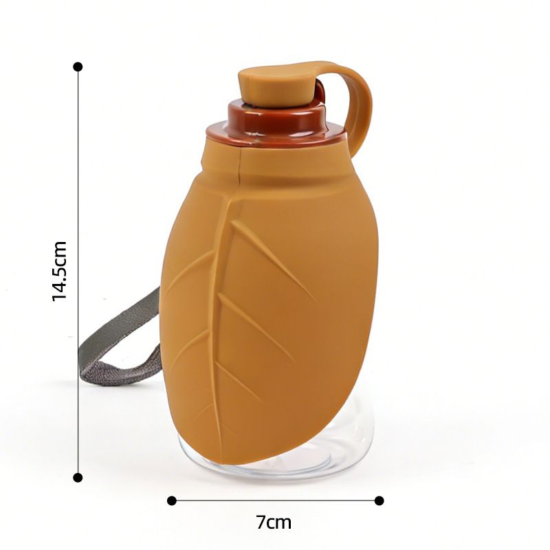 Convenient Mini Leaf - Shaped Pet Water Dispenser: Easy Outdoor Water Solution for African Dog Owners!