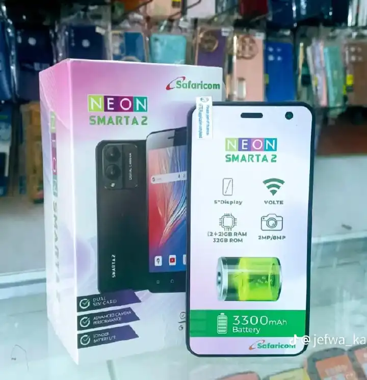 Safaricom Neon Smarta 2, 5 inch screen display, 32GB ROM + 2GB RAM (Dual SIM), 3300mAh battery.