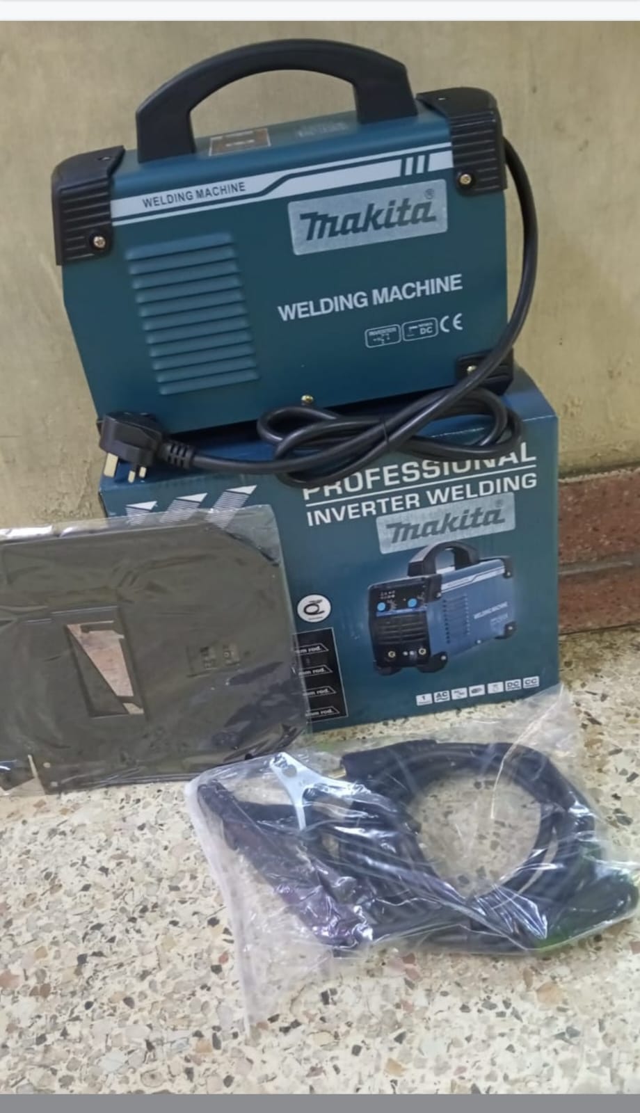 Makita Accessories Makita 500Amps Heavy Duty Inverter Welding Machine
