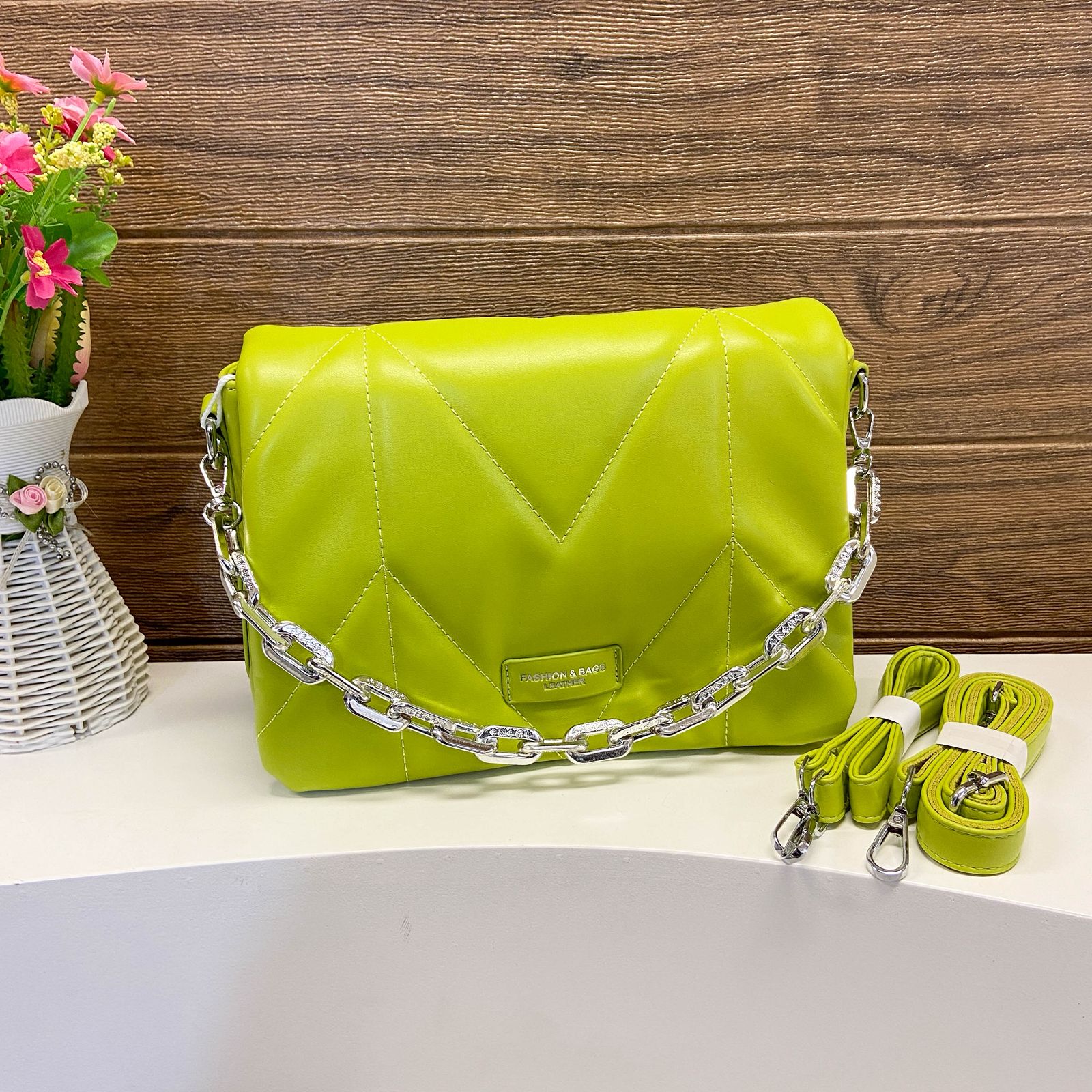 Ladies Sling Bag Women Crossbody Handbag Stylish Shoulder Bag Adjustable Strap PU Leather Small Purse Chic Fashion Everyday Casual Travel Organizer Bag for Girls