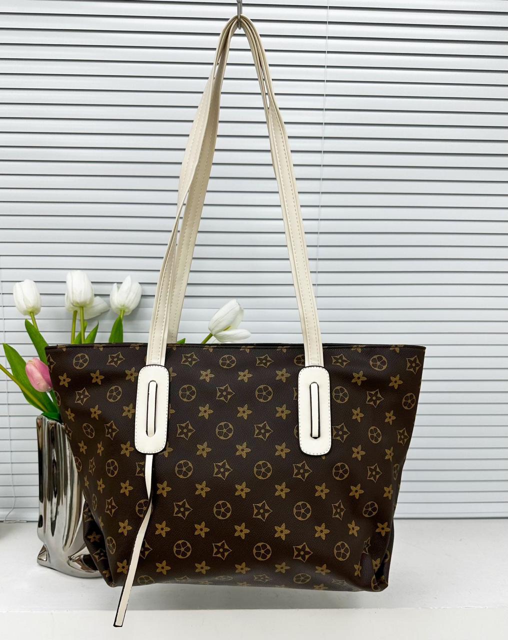 Ladies Sling Bag Women Crossbody Handbag Stylish Shoulder Bag Adjustable Strap PU Leather Small Purse Chic Fashion Everyday Casual Travel Organizer Bag for Girls