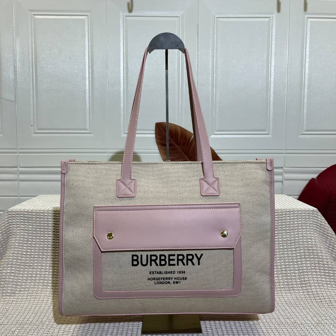 Ladies Leather Sling Bag – Premium Stylish Crossbody Shoulder Bag for Women, Durable PU Leather, Elegant Lightweight Handbag for Daily Use, Travel, Work & Casual Fashion Outfits