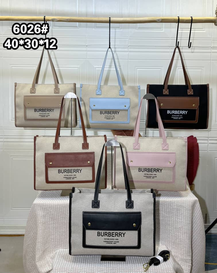 Ladies Leather Sling Bag – Premium Stylish Crossbody Shoulder Bag for Women, Durable PU Leather, Elegant Lightweight Handbag for Daily Use, Travel, Work & Casual Fashion Outfits