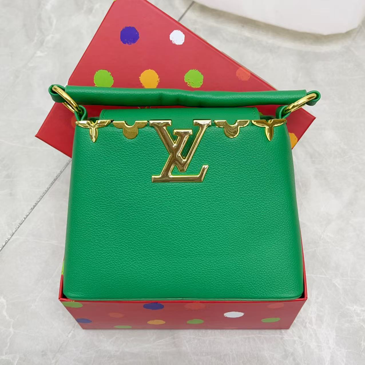 Ladies Genuine Leather Sling Bag Crossbody Purse for Women Stylish Shoulder Bag Premium Handbag Casual Travel Everyday Fashion Elegant Classic Design Durable High Quality